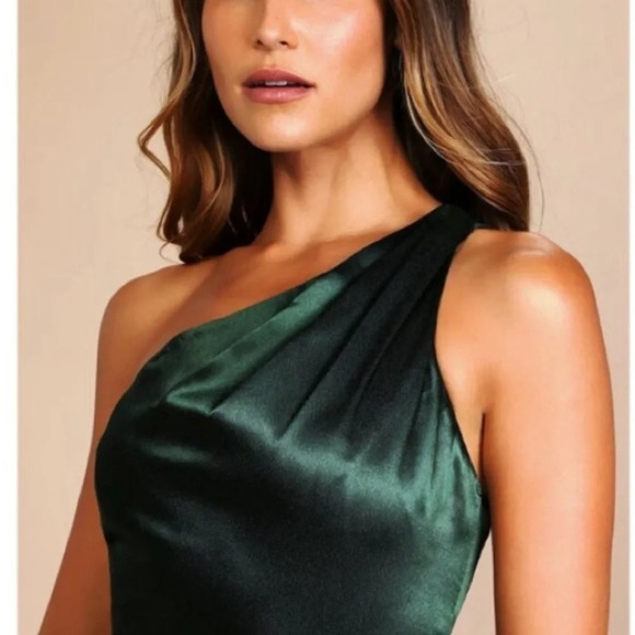 Lulus Satin One-Shoulder Maxi Dress w/Cutout Strap Skirt Emerald Green XL #0320 - Picture 2 of 6